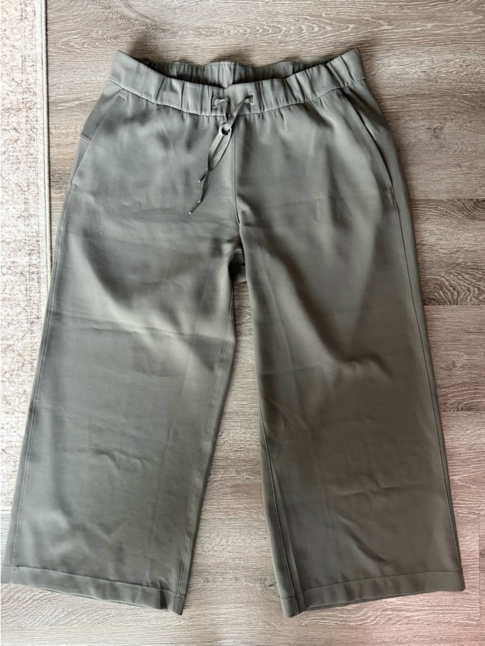 lululemon athletica women’s Wide-Leg Drawstring Pants - Olive Green